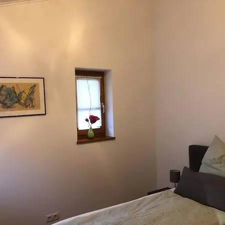 Naturnahe Ferienwohnung Bei Regensburg *