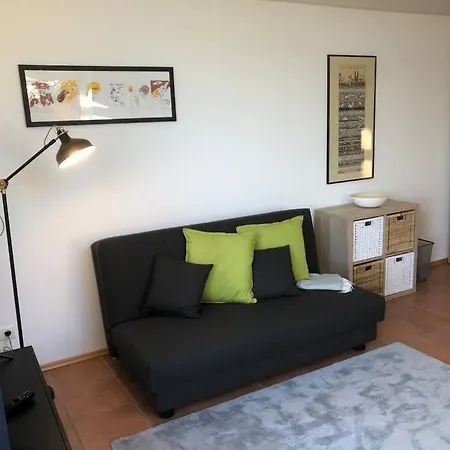 Naturnahe Ferienwohnung Bei Regensburg Deuerling
